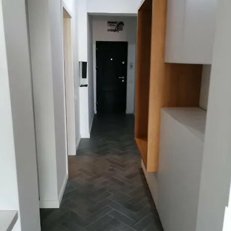 Ale's 3 In City Center Βουκουρέστι